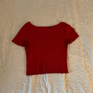 🚫sold on curtsy🚫 brandy melville lettuce cut top